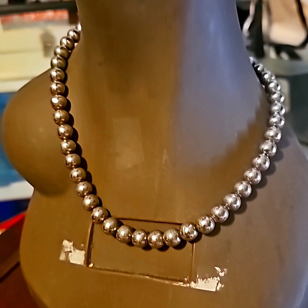 Sterling Siver Beaded Necklace, 17 inches, Clasp Closure. - Picture 2 of 5